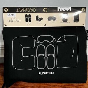 Nwt- 5 In 1 Flight Set